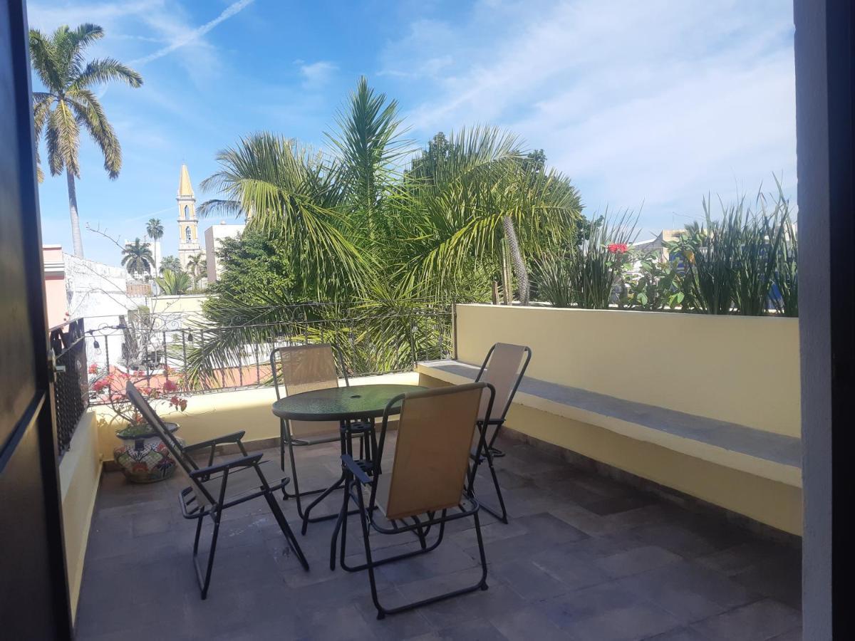 Aguacate Suites Масатлан Экстерьер фото